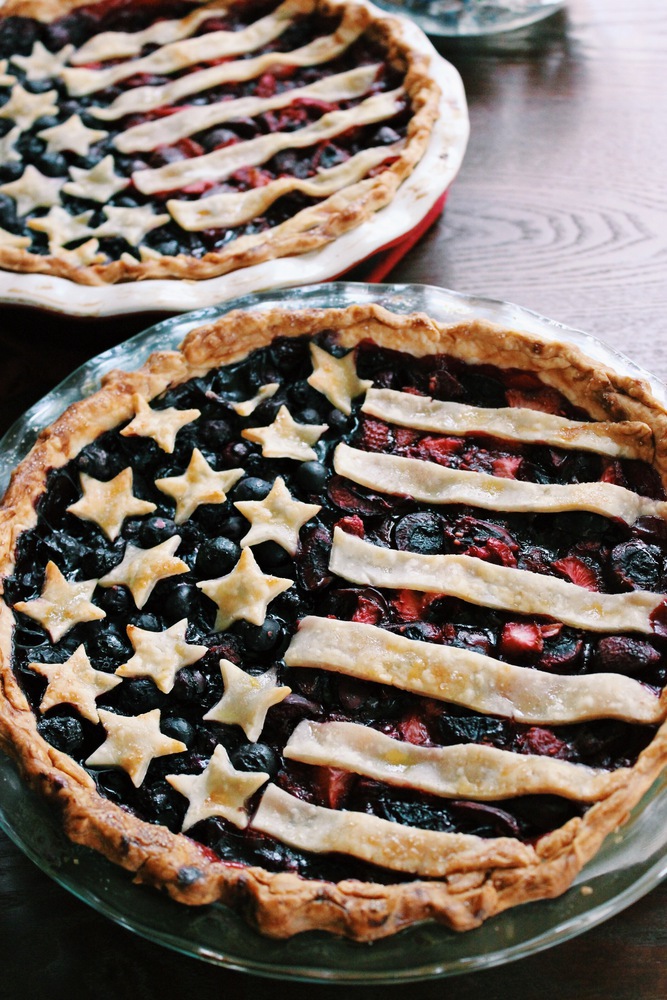 Cherry And Blueberry Pie